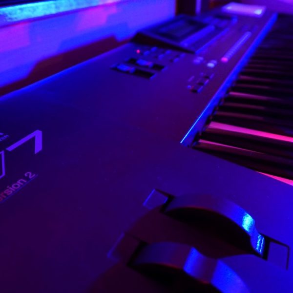 Yamaha W7